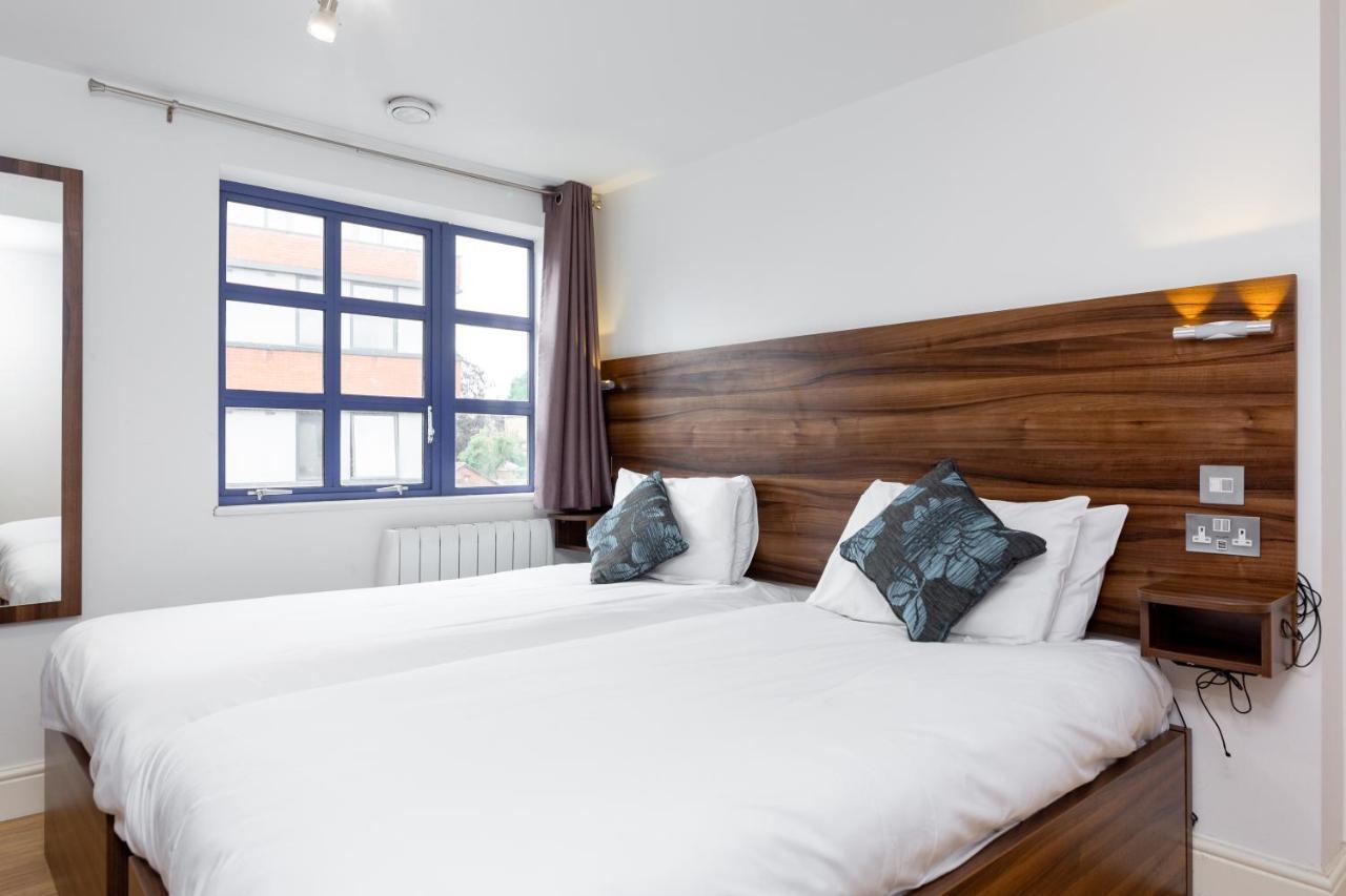 Book Today At Metro Serviced Apartments Bedford - Metro House ,Free Wifi Екстериор снимка