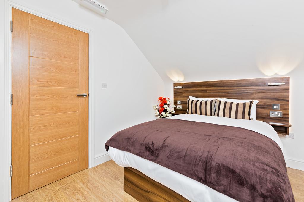 Book Today At Metro Serviced Apartments Bedford - Metro House ,Free Wifi Екстериор снимка
