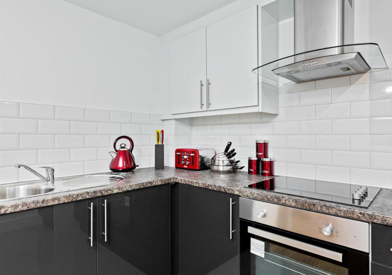 Book Today At Metro Serviced Apartments Bedford - Metro House ,Free Wifi Екстериор снимка